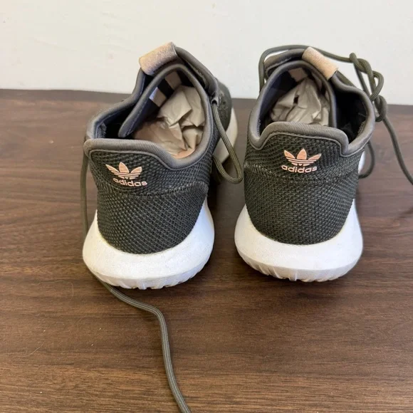 Adidas Originals Tubular Shadow "Trace Cargo" - Minimalist Streetwear Sneakers - Picture 4 of 7